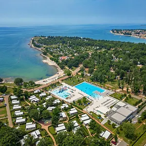 Albatross Mobile Homes On Park Umag Karigador